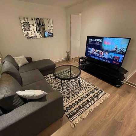Le Black & White, Hyper Centre - Paisible- Wifi Hd- Netflix- Proche Gare -Ideal Couple Et Business Ниор Екстериор снимка